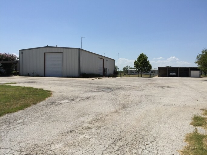 2507 Central Fwy E, Wichita Falls, TX for sale Primary Photo- Image 1 of 1