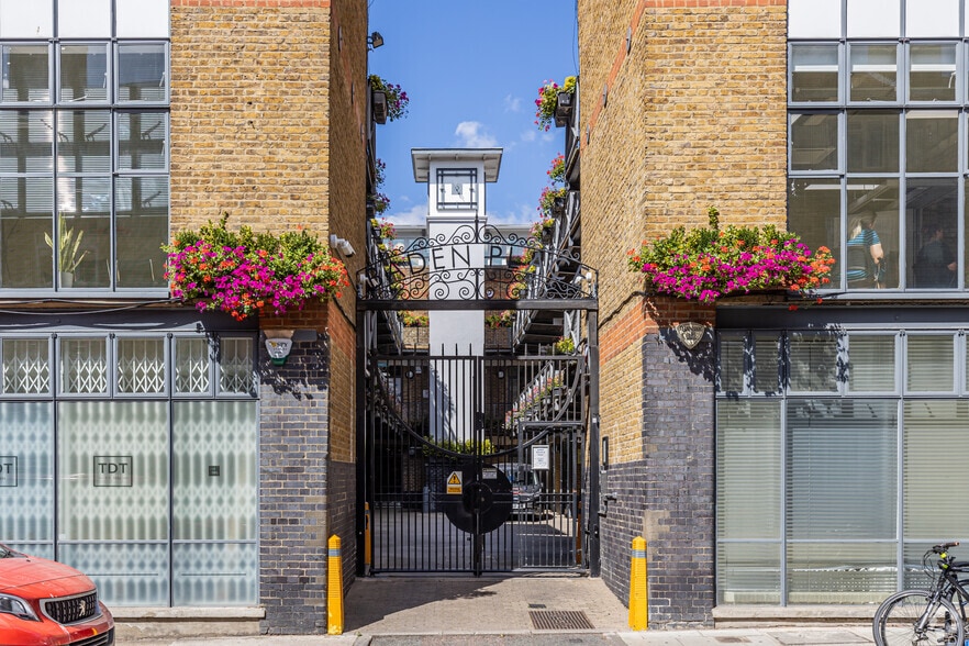 Crosby Row, London for lease - Building Photo - Image 3 of 4