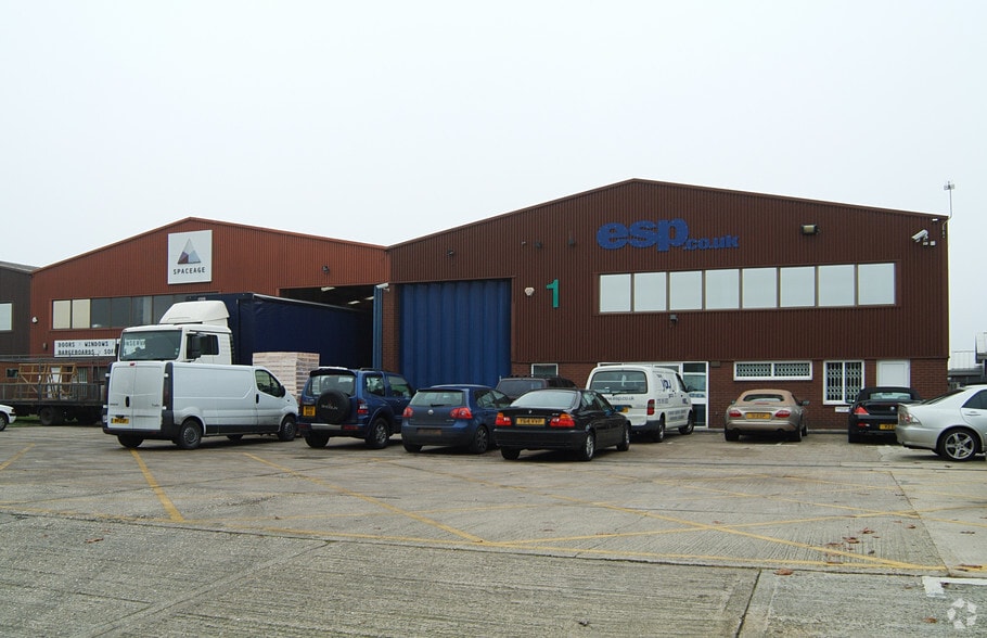 Hyperion Way, Reading for lease - Building Photo - Image 2 of 4