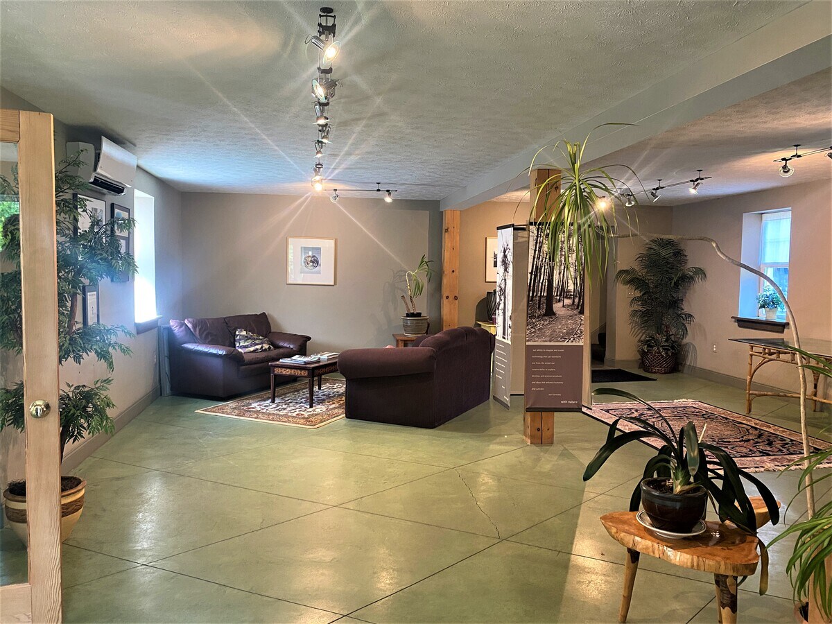 25 Limerick Rd, Arundel, ME 04046