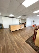 1813-1821 W Anderson Ln, Austin, TX for lease Interior Photo- Image 1 of 14