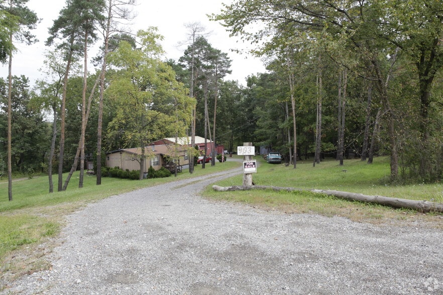 903 Route 228 Rt, Mars, PA for lease - Primary Photo - Image 2 of 13