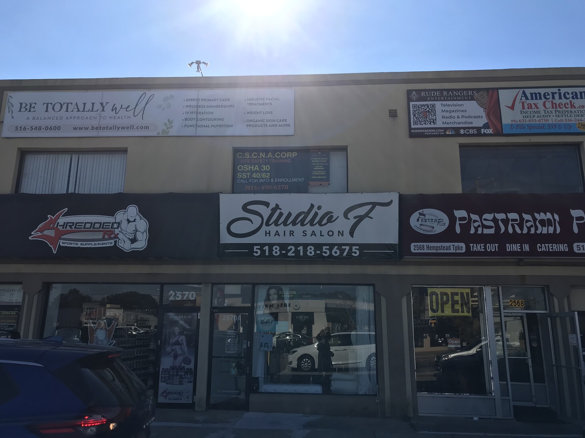 2568-2570 Hempstead Tpke, East Meadow, NY for lease Building Photo- Image 1 of 14