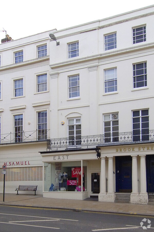 49 Parade, Leamington Spa, WAR CV32 4BL