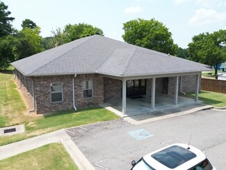 More details for 1111 Fayetteville Rd, Van Buren, AR - Office for Lease