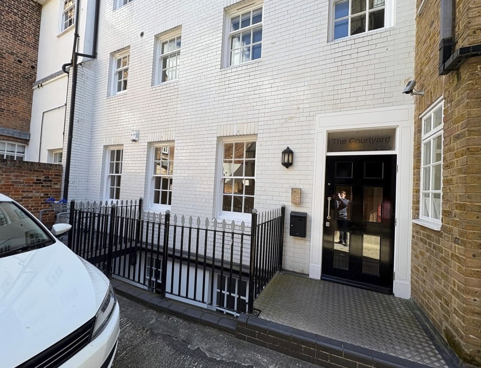 Waterloo Ln, Chelmsford for lease Building Photo- Image 1 of 5