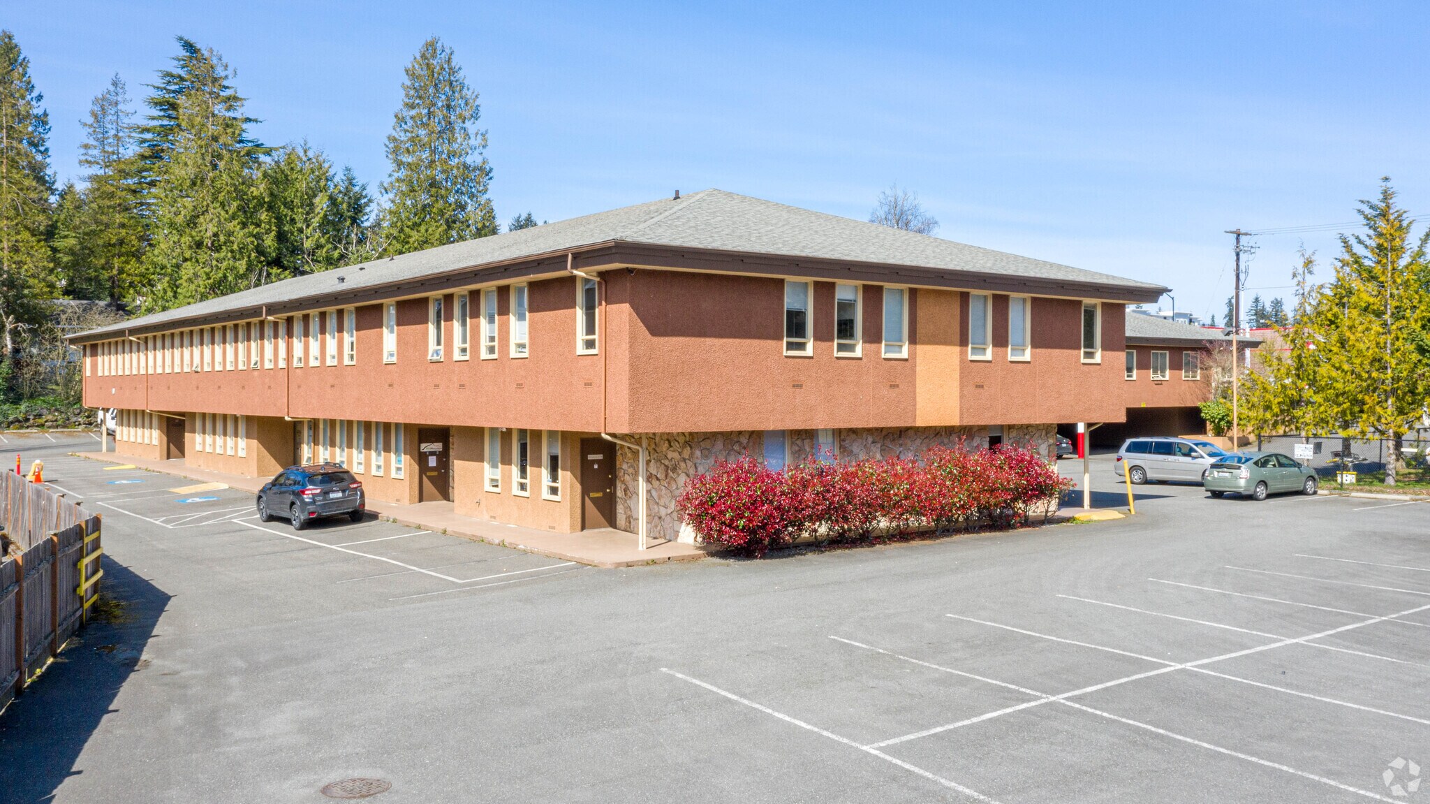 1207 N 200th St, Shoreline, WA for sale Building Photo- Image 1 of 1