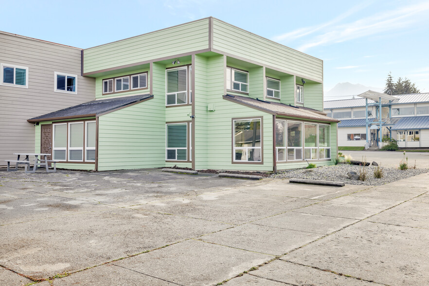 505 E 8th St, Port Angeles, WA for sale - Building Photo - Image 3 of 34