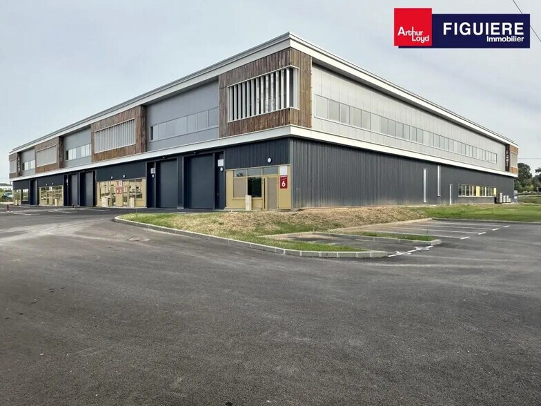 Flex in Rousset for sale - Building Photo - Image 1 of 14