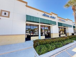 6125-6155 Lake Worth Rd, Lake Worth, FL for lease Building Photo- Image 1 of 3