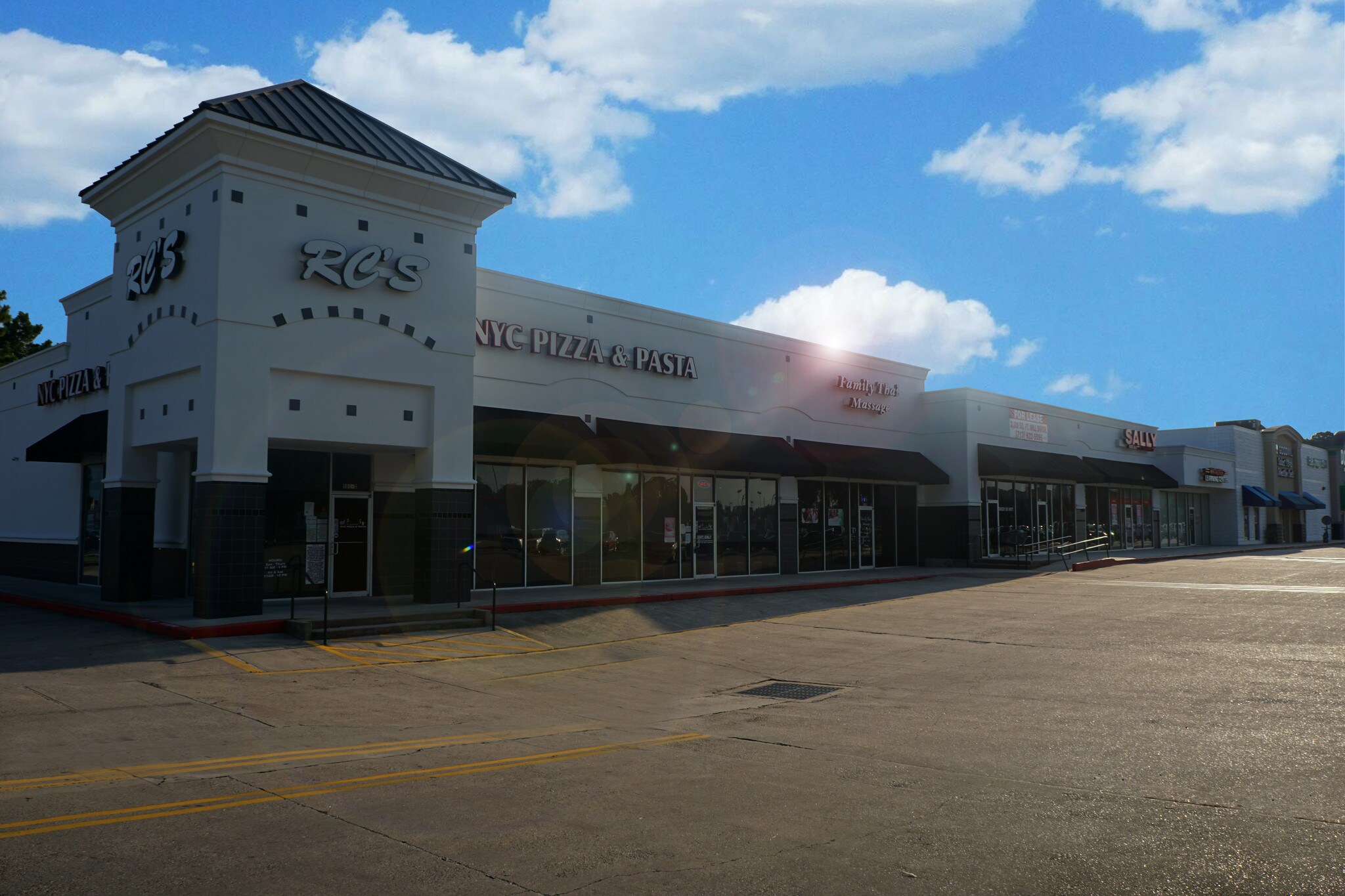 501 Sawdust Rd, Spring, TX 77380 Rayford/Sawdust Center