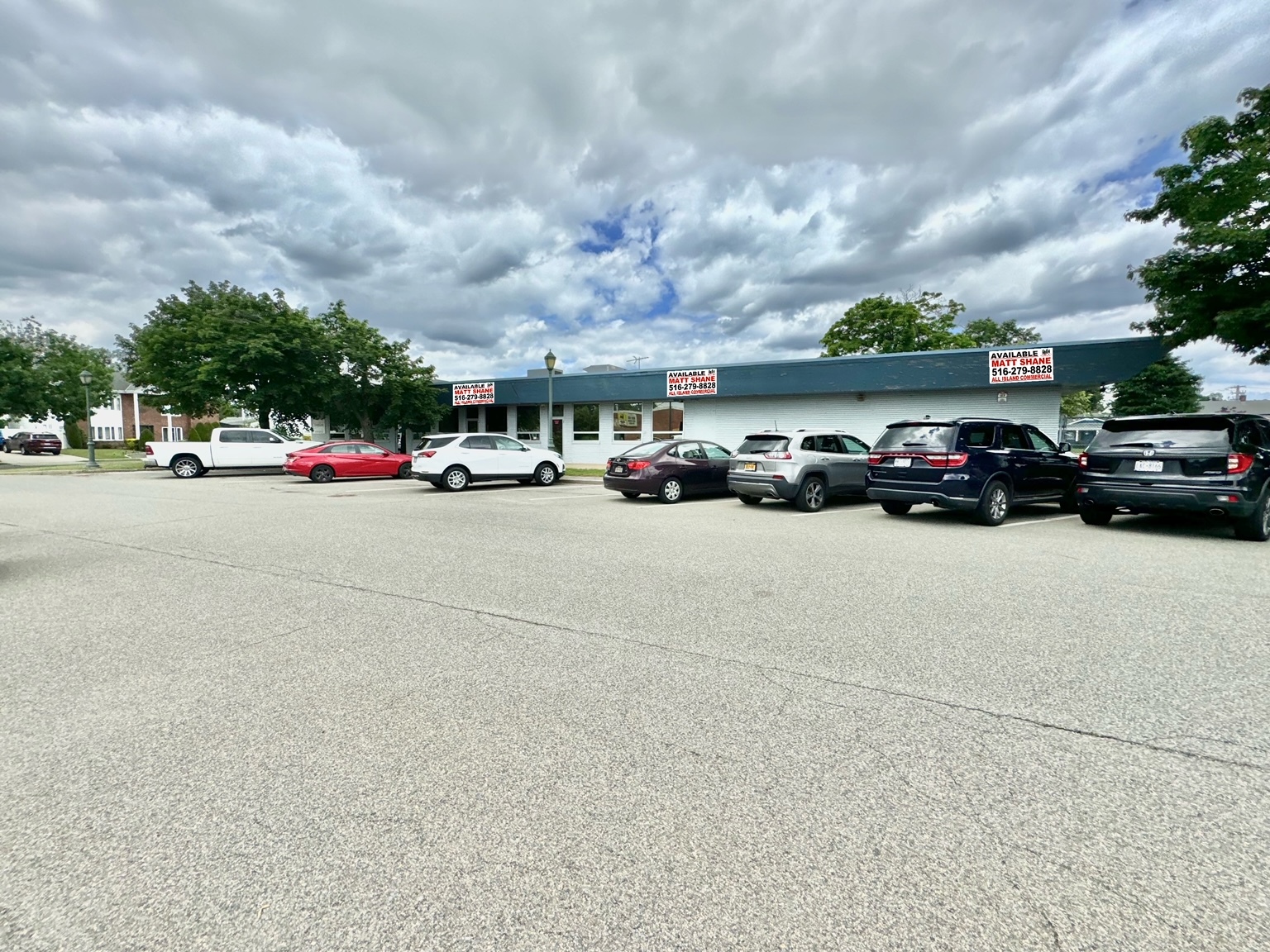 1 N Village Grn, Levittown, NY for sale Building Photo- Image 1 of 32