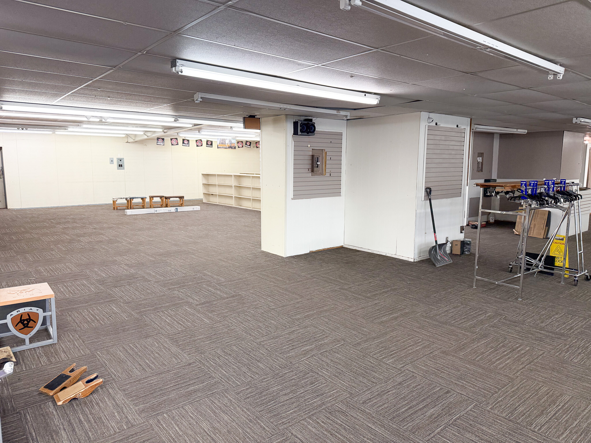 6645 19th St, Lubbock, TX for lease Interior Photo- Image 1 of 2