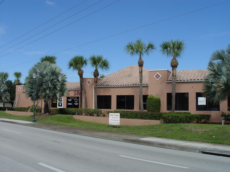 1981 SE Port St Lucie Blvd, Port Saint Lucie, FL for sale - Building Photo - Image 1 of 1