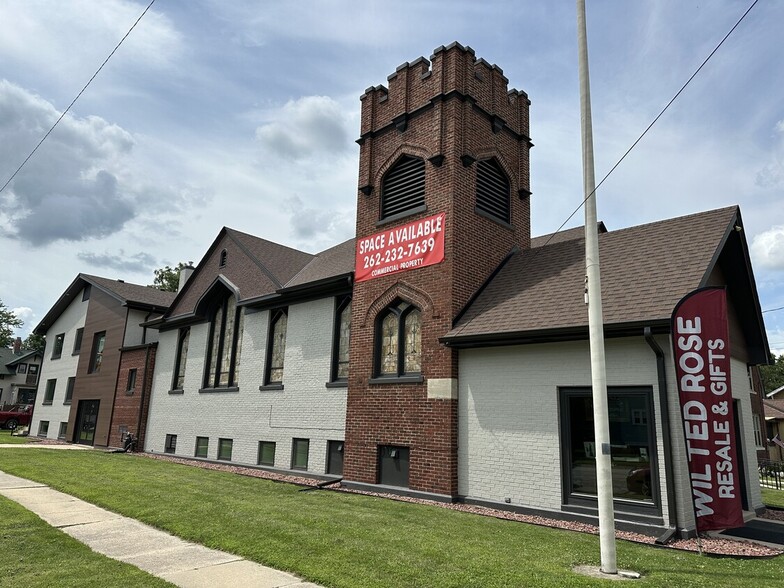 2931 Union St, East Troy, WI for lease - Building Photo - Image 2 of 15