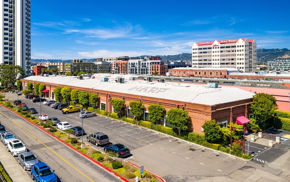 5903-5909 Christie Ave, Emeryville, CA for sale - Building Photo - Image 3 of 20