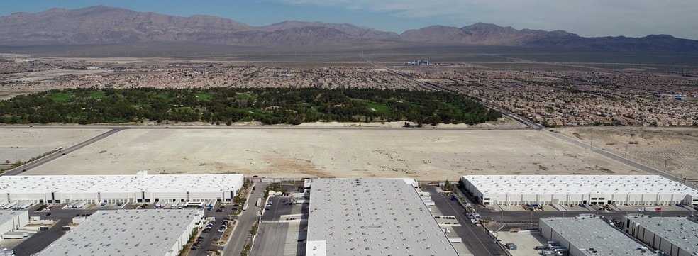 3049 E Washburn Rd, North Las Vegas, NV for lease - Building Photo - Image 2 of 7