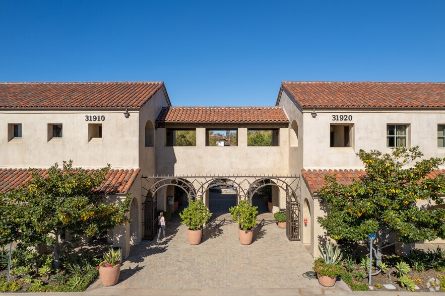 31920 Del Obispo St, San Juan Capistrano, CA for lease - Building Photo - Image 3 of 10
