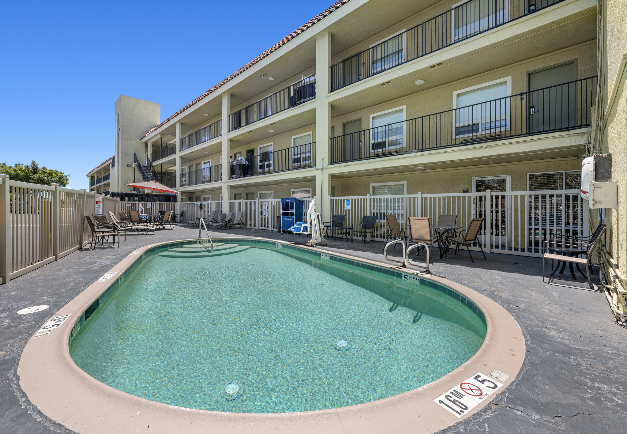 607 Leucadia Blvd, Encinitas, CA 92024 Comfort Inn (To Be) Encinitas