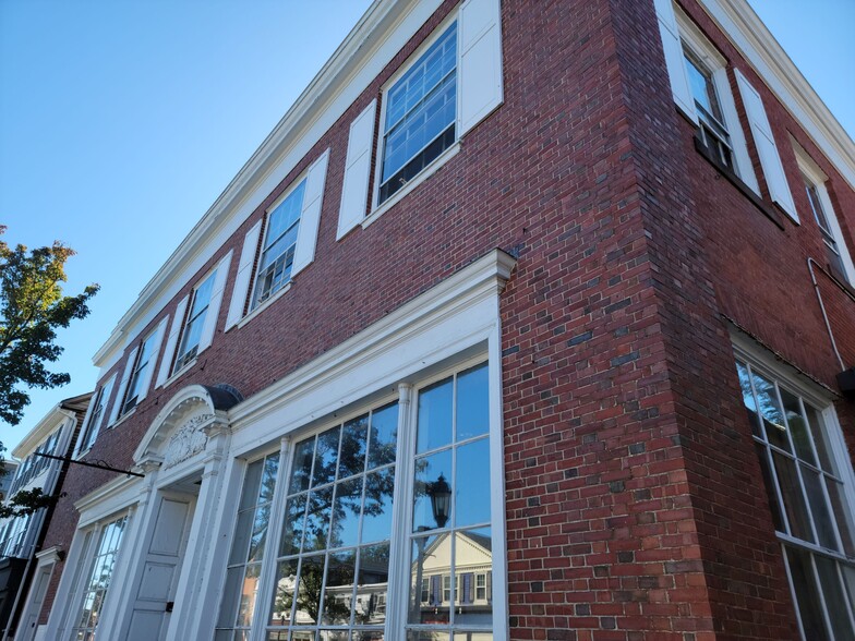 34-36 Main St, Plymouth, MA for lease - Building Photo - Image 1 of 6