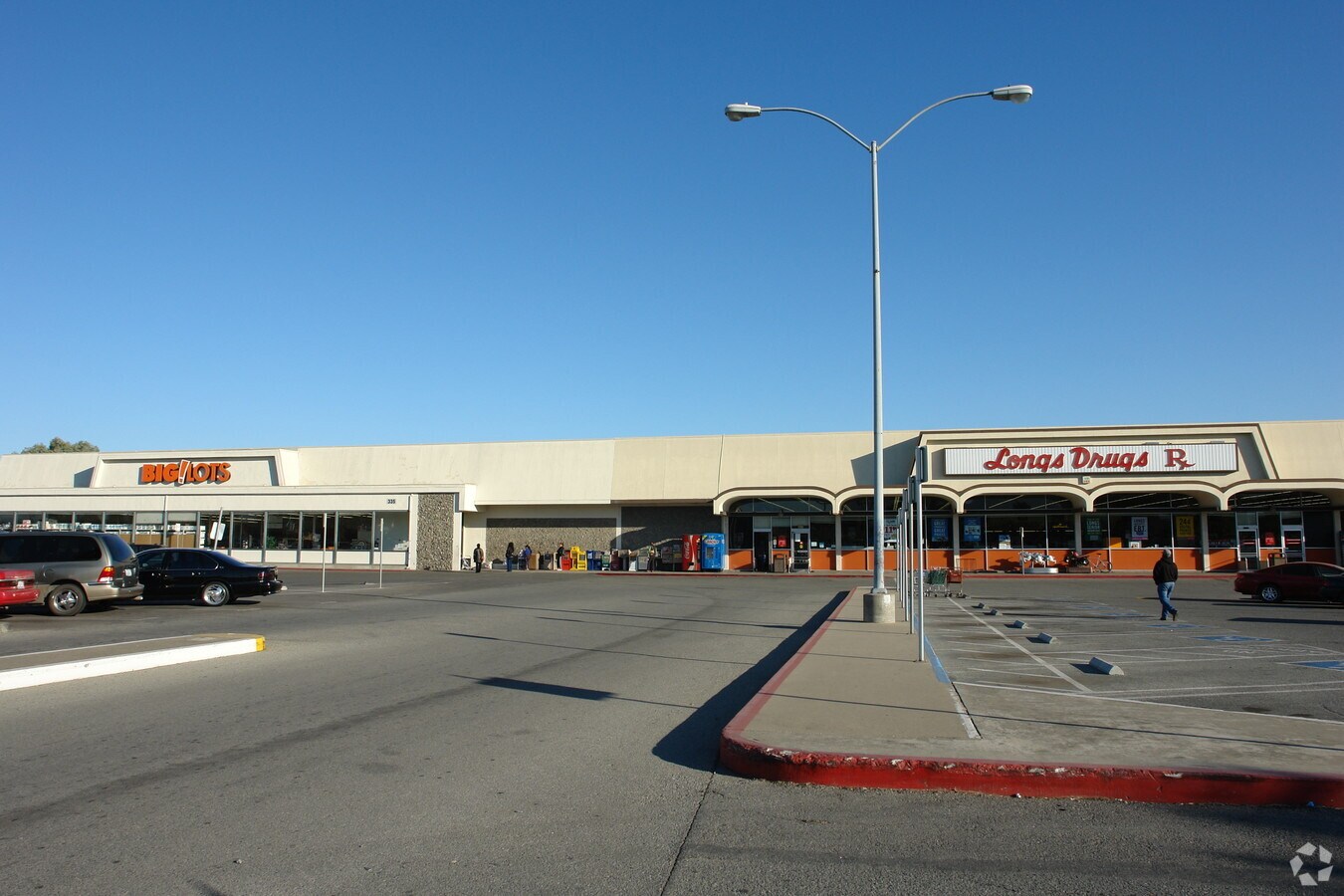 341 E Alisal St, Salinas, CA 93901