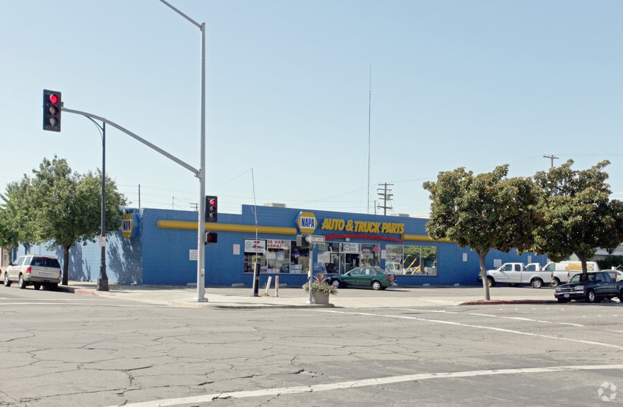 924 G St, Modesto, CA for sale - Primary Photo - Image 1 of 5