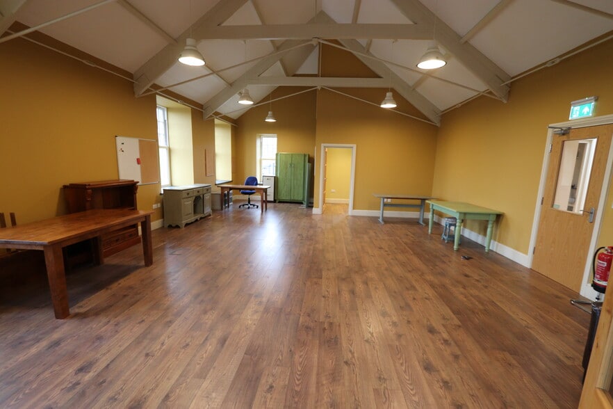 9 Western Rd, Launceston for lease - Building Photo - Image 3 of 5