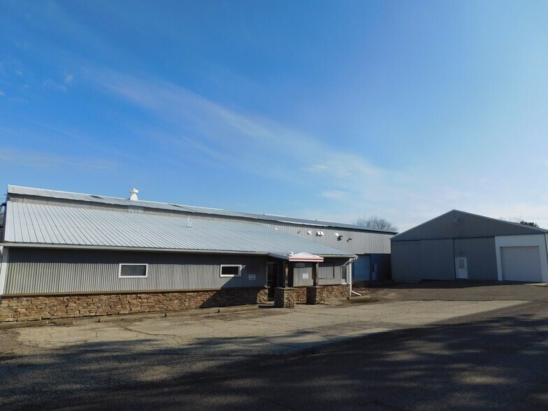 115 South St, Knapp, WI 54749