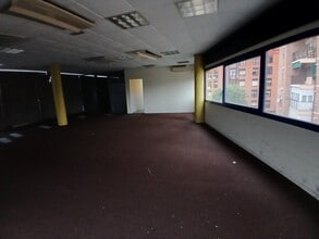 Office in Madrid, Madrid for lease Interior Photo- Image 2 of 7