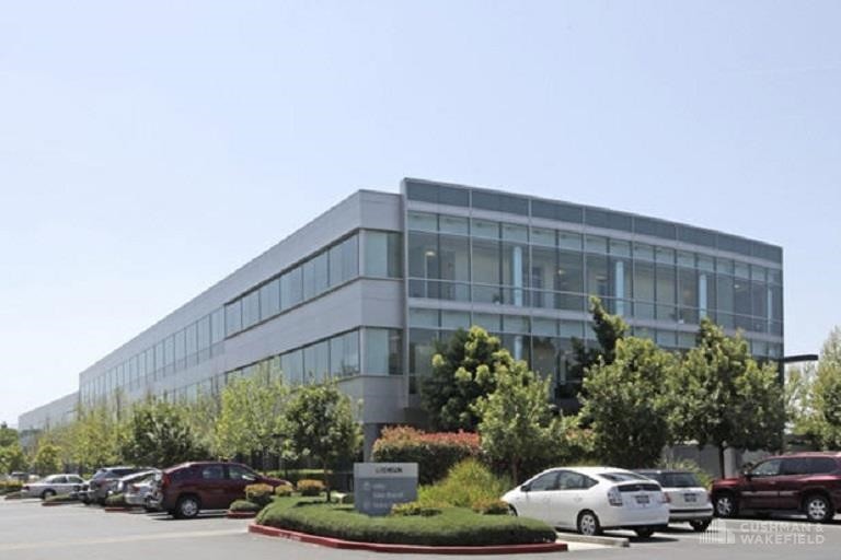 550 Meridian Ave, San Jose, CA for lease - Building Photo - Image 3 of 6