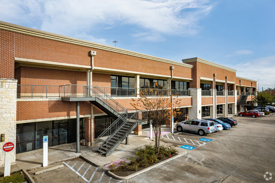 19875 59 Hwy, Sugar Land, TX for lease - Building Photo - Image 2 of 4