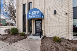 MASTERS INSURANCE BUILDING - Parking Garage