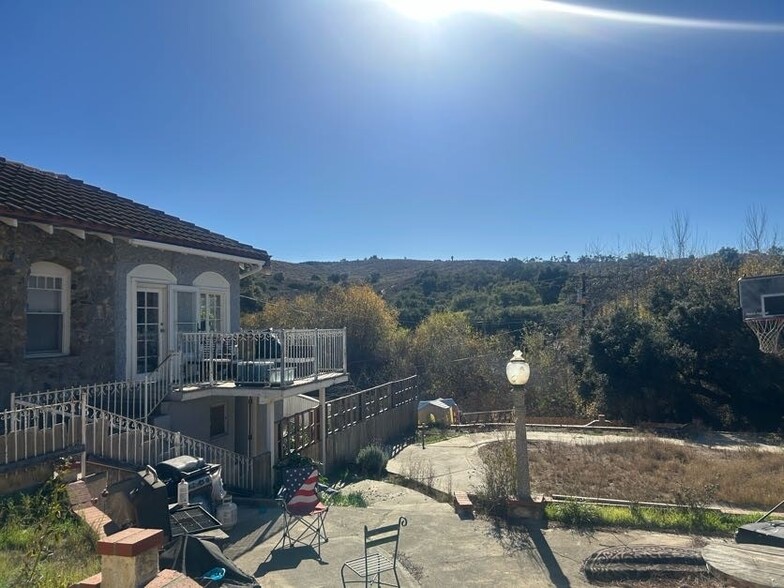 5710 Olive Hill Rd, Bonsall, CA for sale - Building Photo - Image 3 of 18