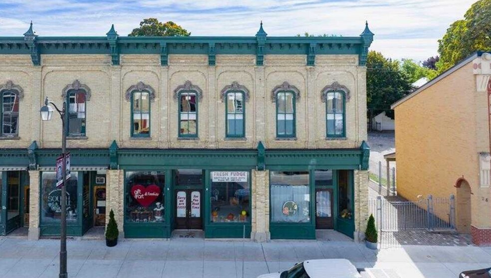 20 Main St S, Seaforth, ON N0K 1W0