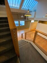 263 Hatch Ln, Burlingame, CA for lease Interior Photo- Image 2 of 6