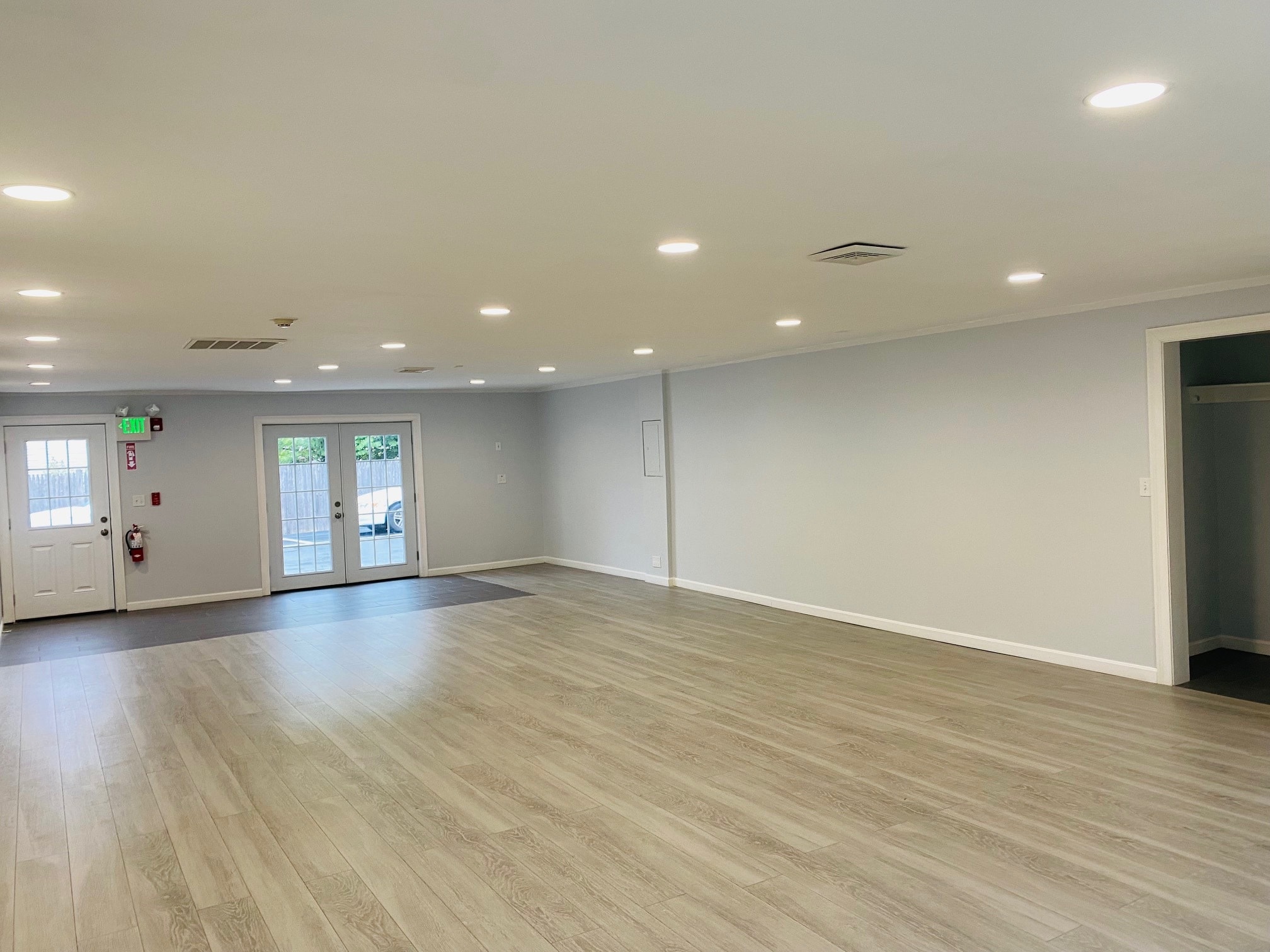 1935 Washington St, Stoughton, MA for lease Interior Photo- Image 1 of 5