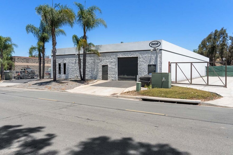 870 Rancheros Dr, San Marcos, CA for sale - Building Photo - Image 3 of 4