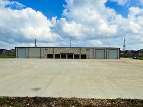 16906 Telge Rd, Cypress, TX for lease Building Photo- Image 2 of 7