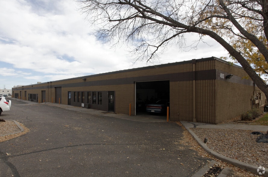 4880 Robb St, Wheat Ridge, CO for lease - Building Photo - Image 3 of 6