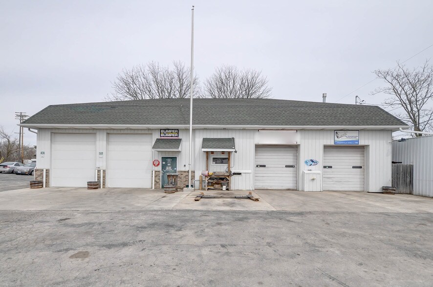 3333 County Road H, Franksville, WI 53126