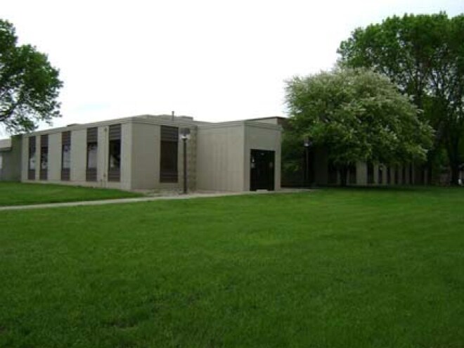 1220 N Dakota St, Canton, SD for sale - Primary Photo - Image 1 of 1