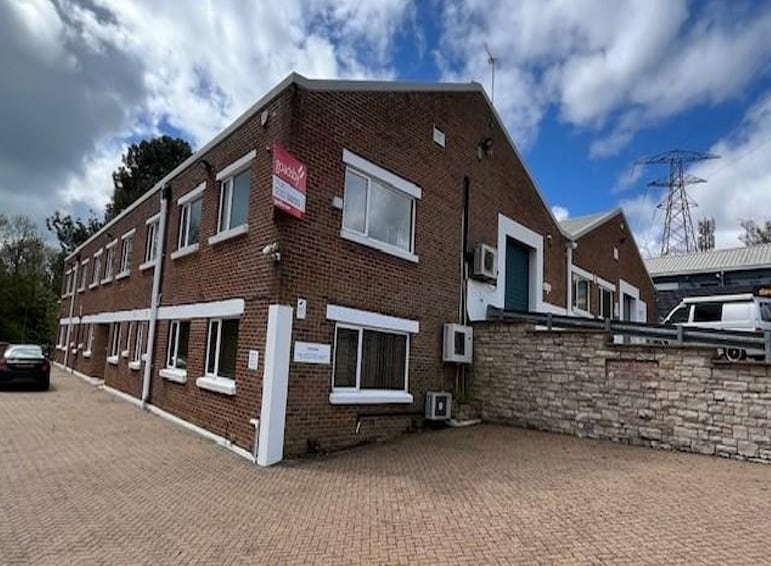 1 Dalling Rd, Poole for lease - Building Photo - Image 3 of 9