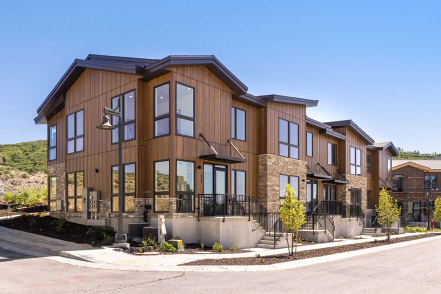 1076-1086 W Wasatch Spring Rd, Hideout, UT for sale - Building Photo - Image 2 of 7