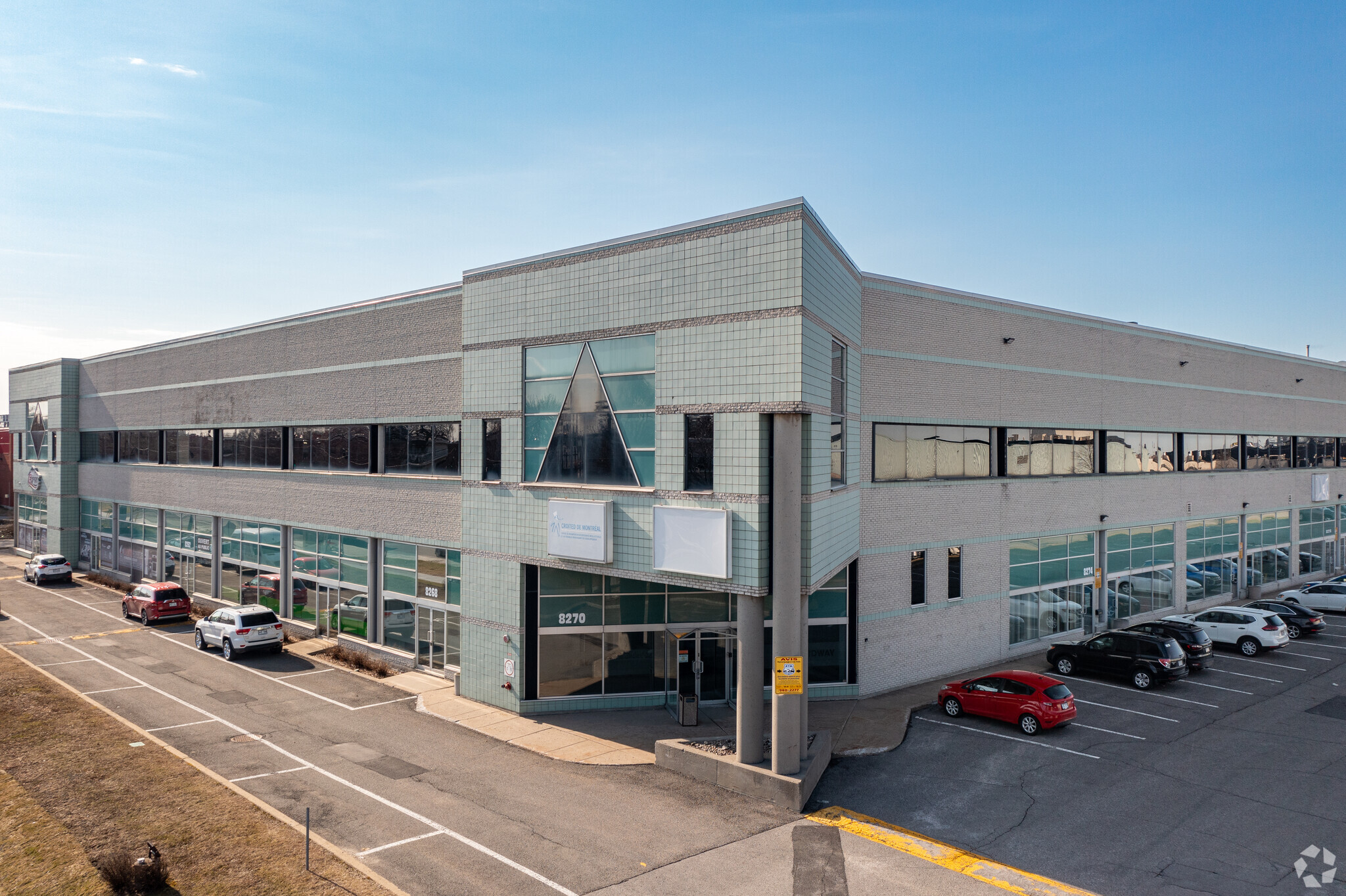 8260-8278 Boul Pie IX, Montréal, QC for sale Building Photo- Image 1 of 1