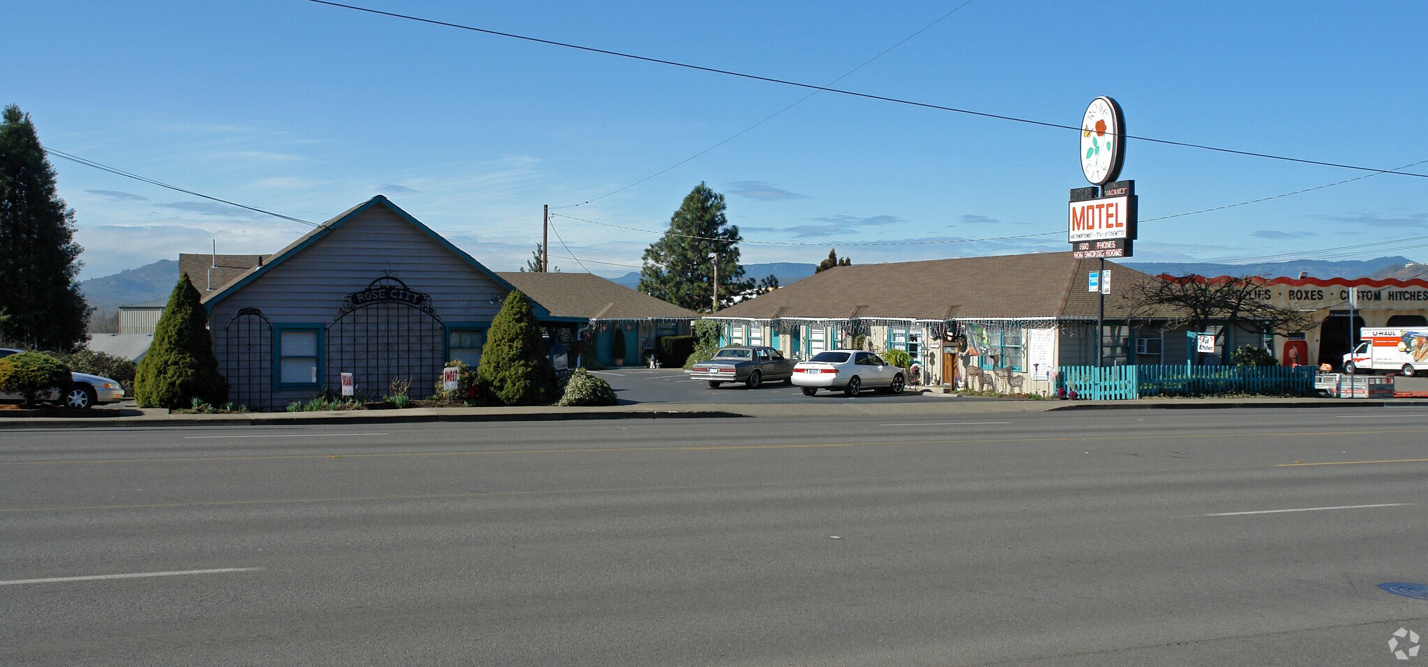 1142 NE Stephens St, Roseburg, OR for sale Primary Photo- Image 1 of 1