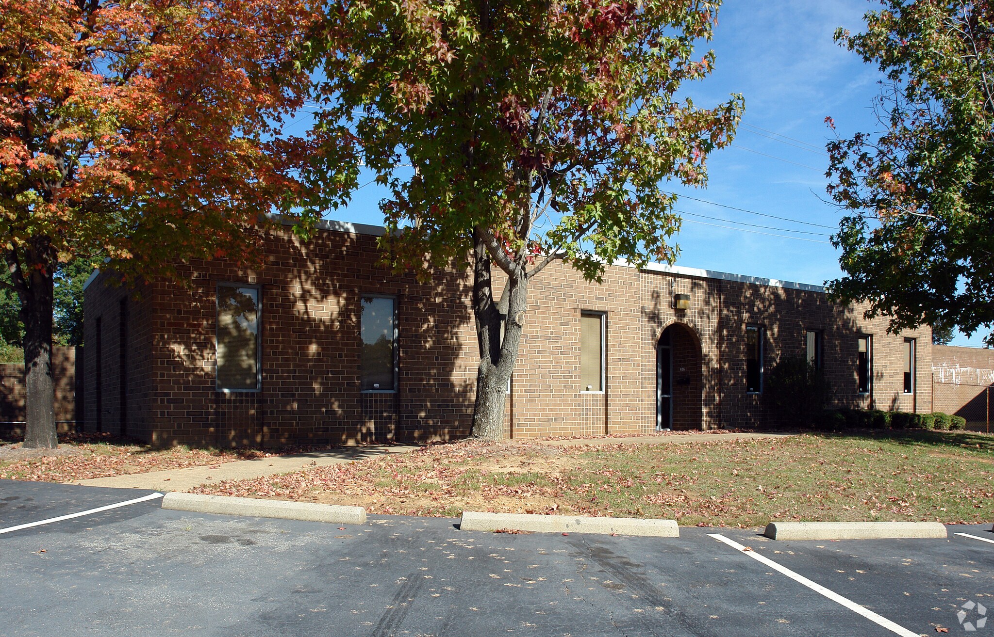 406 Edwardia Dr, Greensboro, NC 27409 Flex for Lease