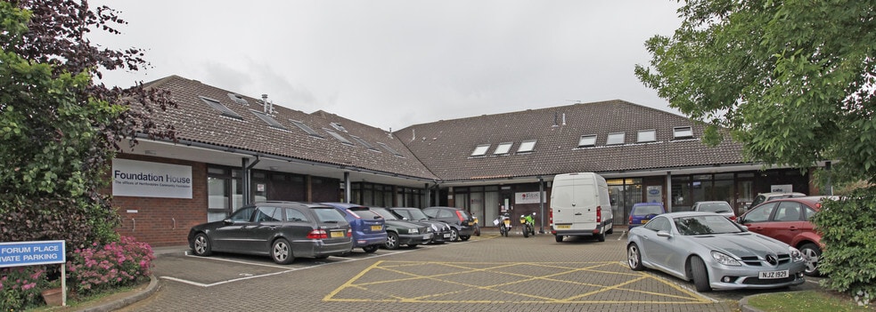 Fiddle Bridge Ln, Hatfield for sale - Building Photo - Image 1 of 5