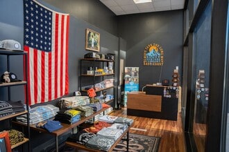 902 W Hamilton St, Allentown, PA for lease Interior Photo- Image 2 of 5