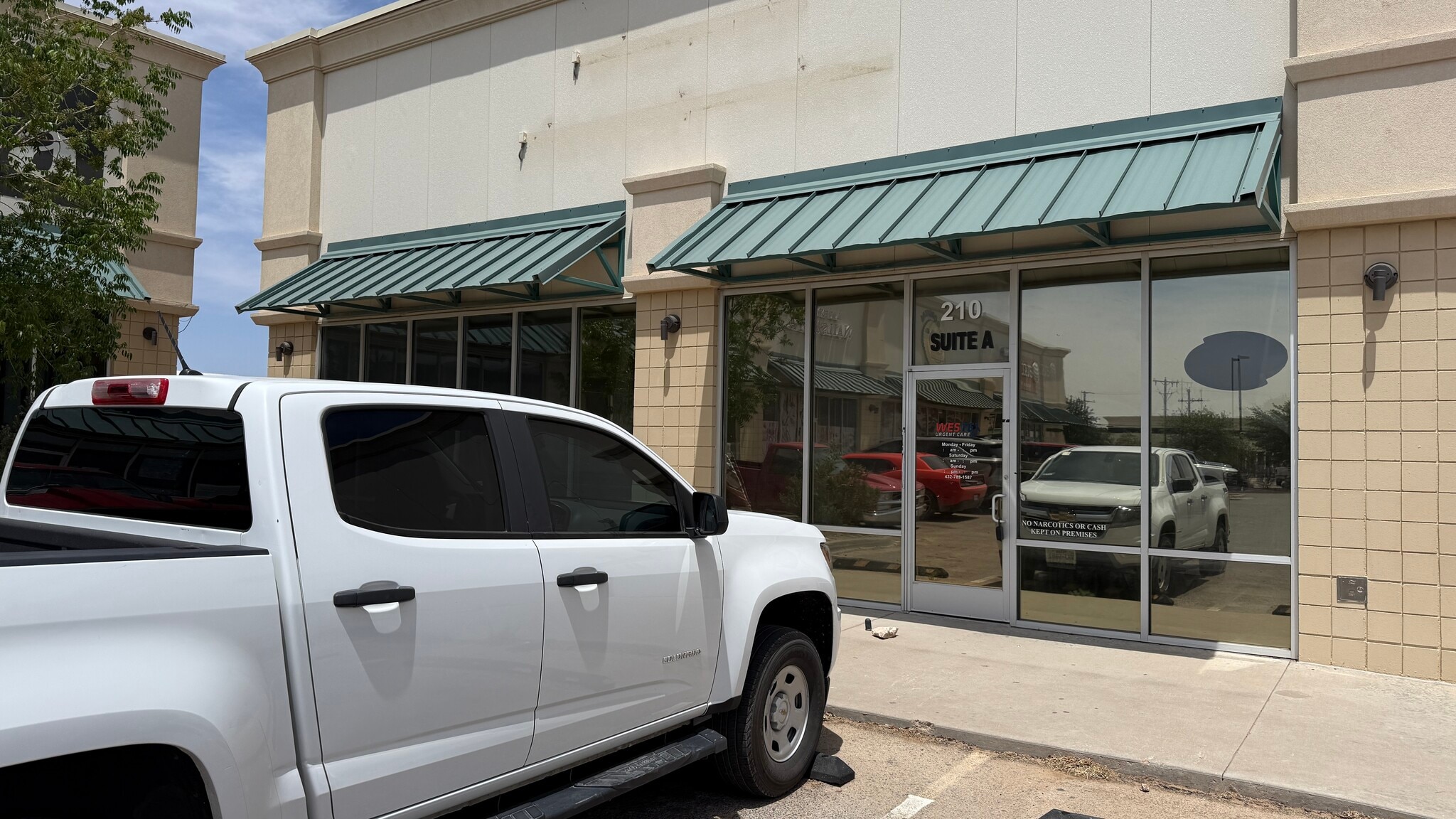 210 W Longview Ave, Midland, TX for lease Building Photo- Image 1 of 36