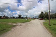 202 Woodland Hwy, Belle Chasse LA - Parking Garage